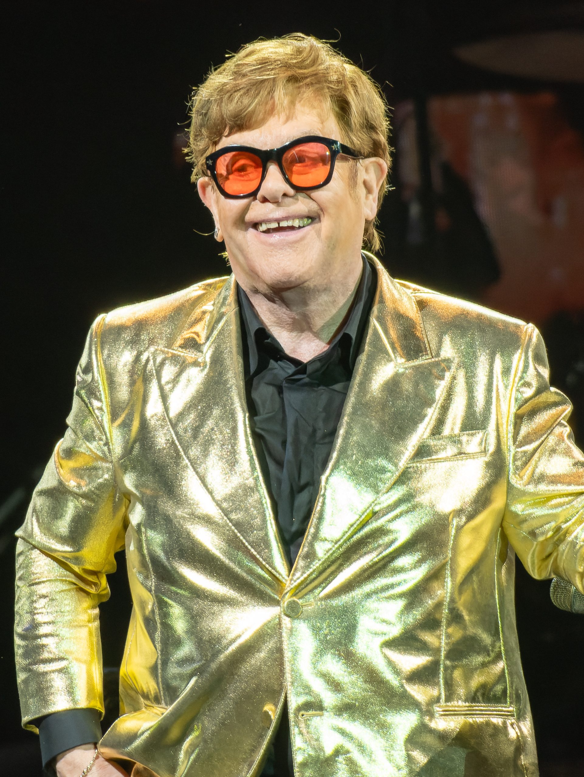 Elton John - Wikipedia