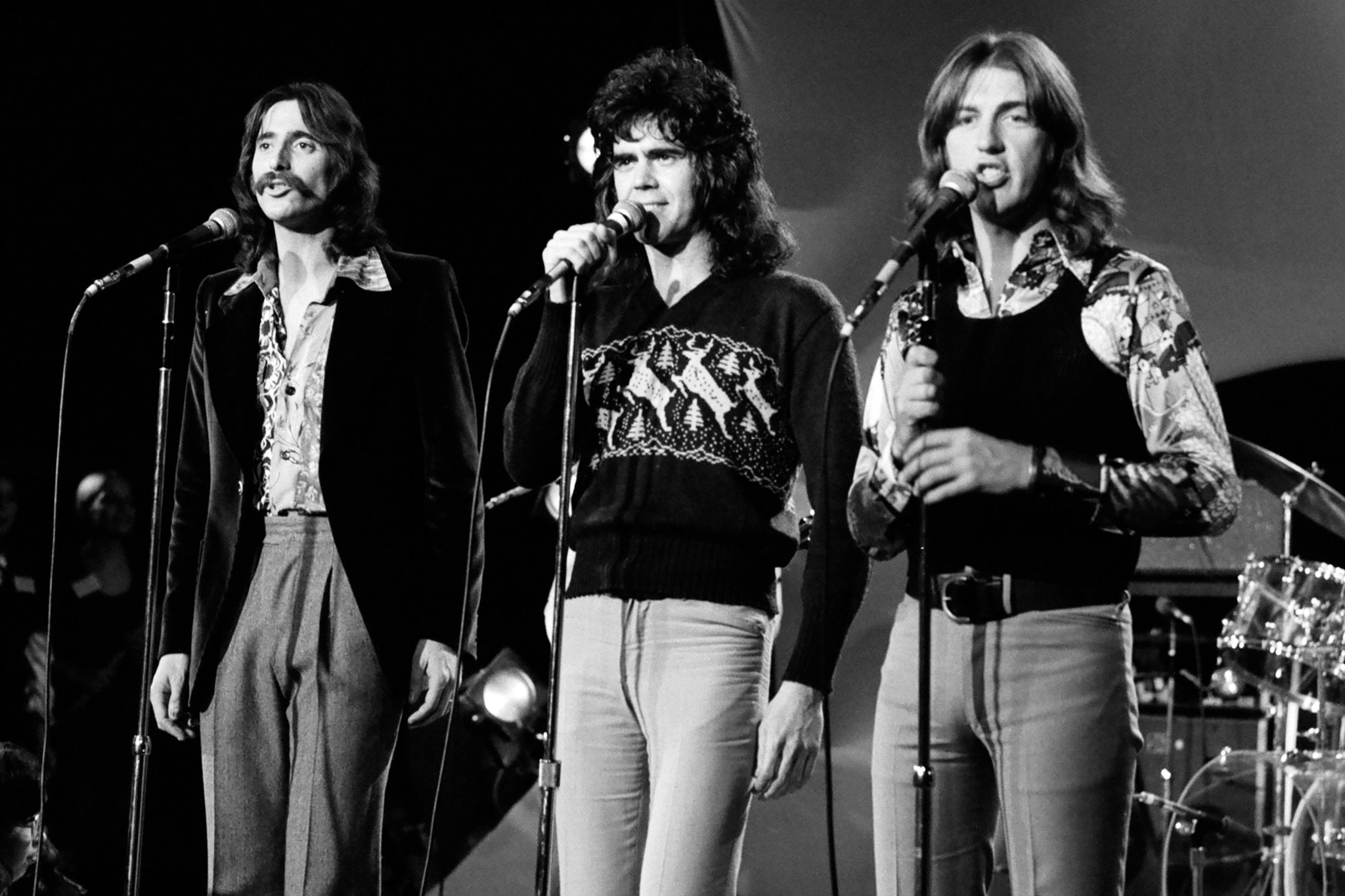 Cory Wells, Singer With Three Dog Night, Dies at 74 - The New York Times