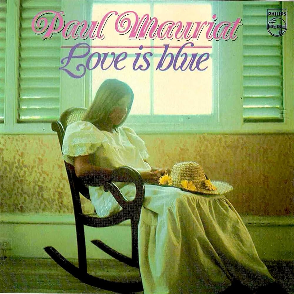 Paul Mauriat - Love Is Blue by Paul Mauriat (1990-10-25) - Amazon.com Music