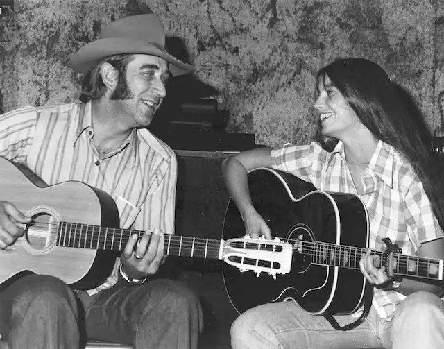 Every #1 Country Single of the Eighties: Emmylou Harris and Don Williams, “If I Needed You” – Country Universe