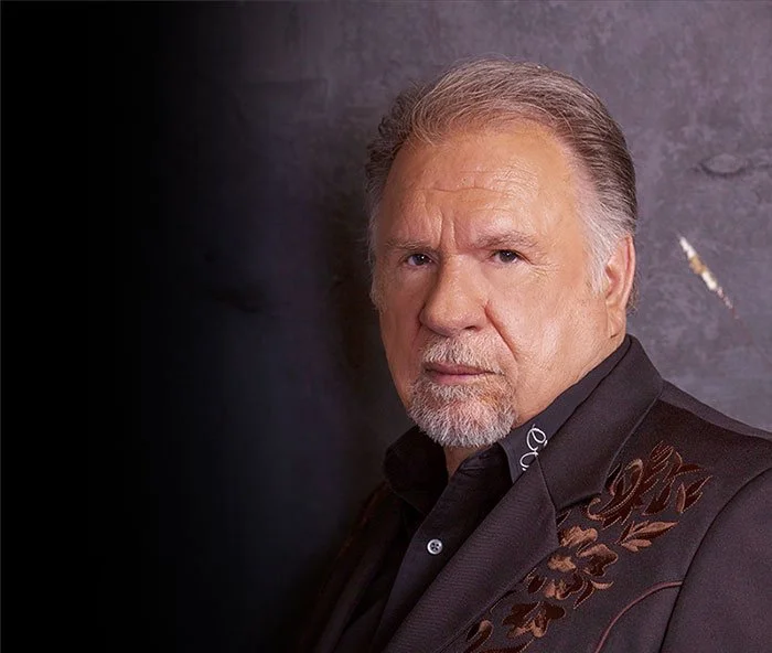 Bio | Gene Watson