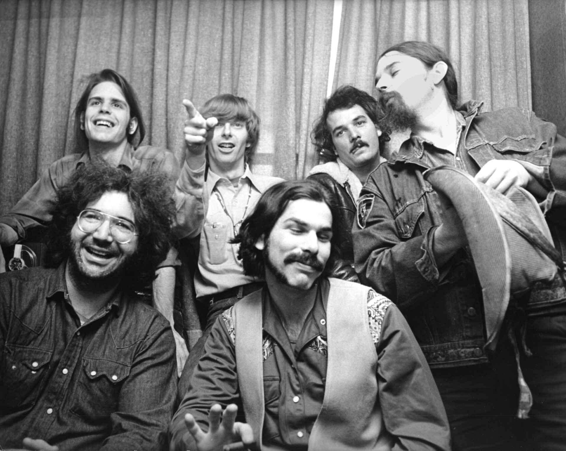 The Darkness & the Daydream: The Grateful Dead in 1970 | TIDAL Magazine