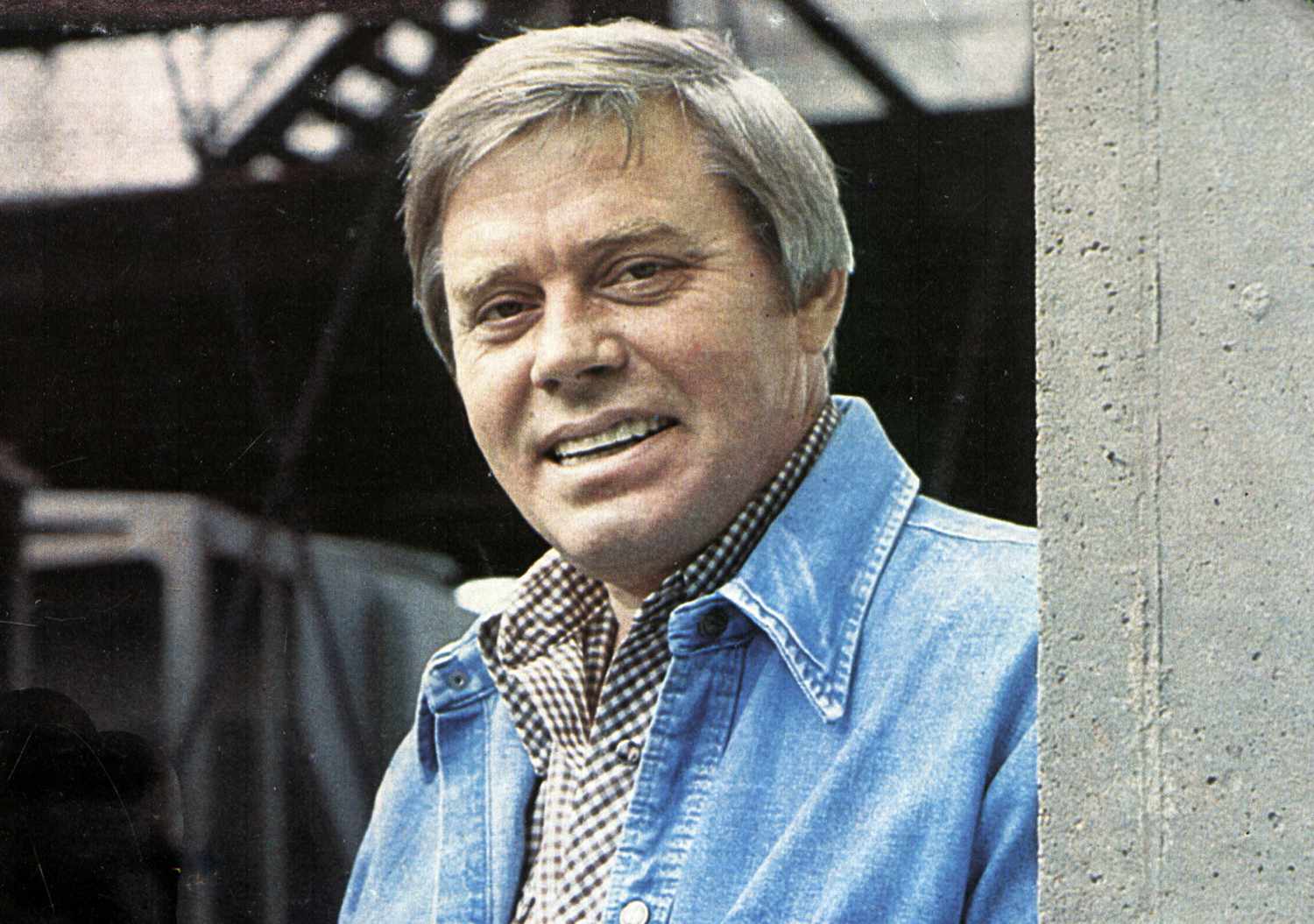 Tom T. Hall, singer and 'Harper Valley P.T.A.' songwriter dies at 85