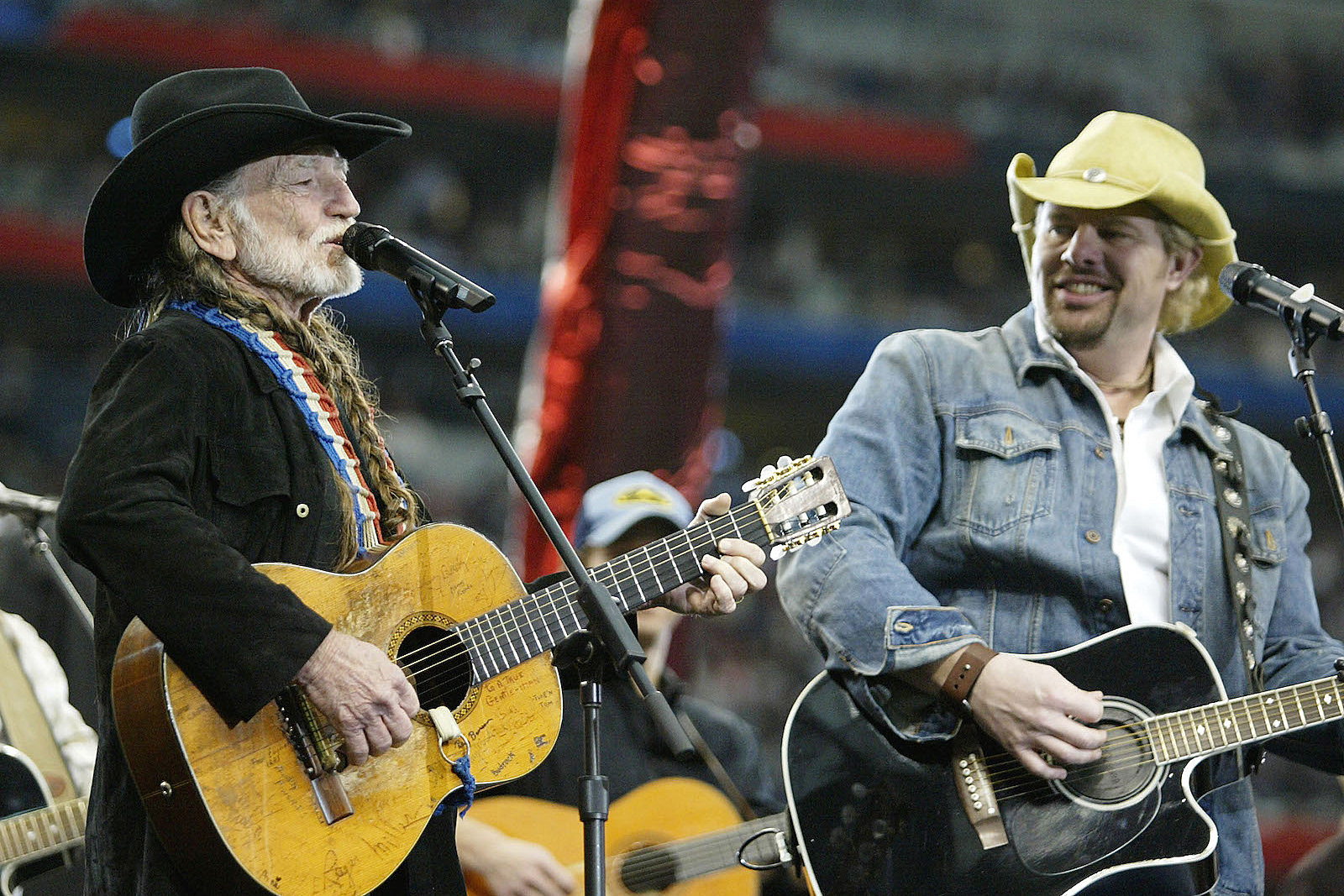 Willie Nelson Mourns His Late Friend Toby Keith