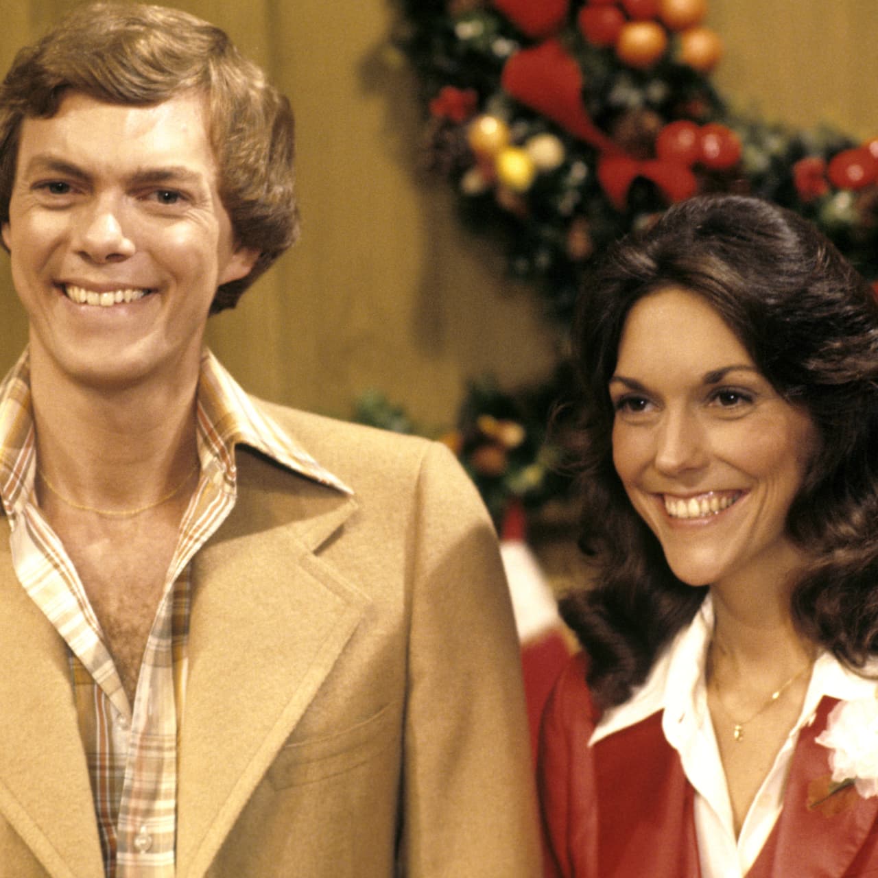 How the Carpenters' 1970s Christmas Song Became an Ageless Hit - WSJ