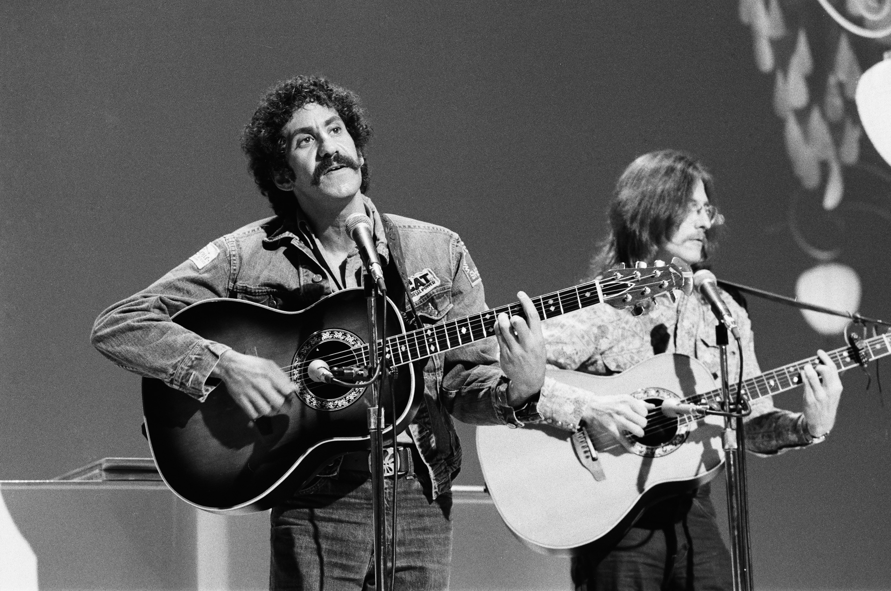 Jim Croce, Five Others Die in Plane Crash