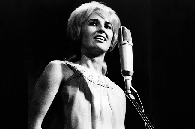 Tammy Wynette Hologram to Debut in Nashville in 2016