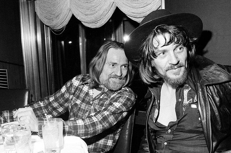 The Unbroken Circle: Waylon Jennings and Willie Nelson – “Mammas Don't Let Your Babies Grow Up to Be Cowboys” (1978) – The Musical Divide